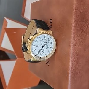 Mens watch